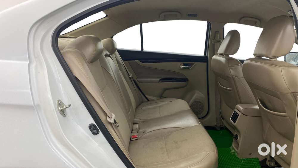 Maruti Suzuki Ciaz Zdi Shvs, 2016, Diesel