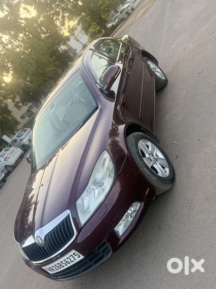 Skoda Laura L And K At, 2012, Diesel