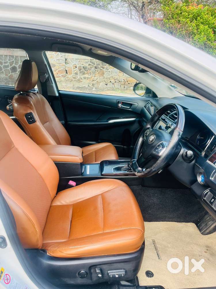 Toyota Camry Hybrid, 2018, Petrol