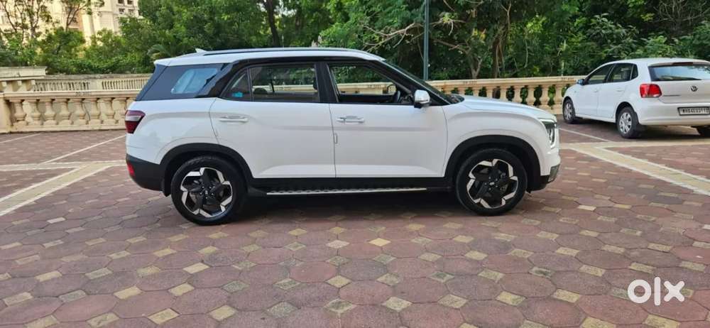 Hyundai Alcazar 1.5 Tdct Signature (o) 7s Petrol, 2024, Petrol