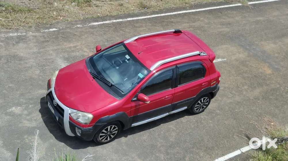Toyota Etios Cross 2014