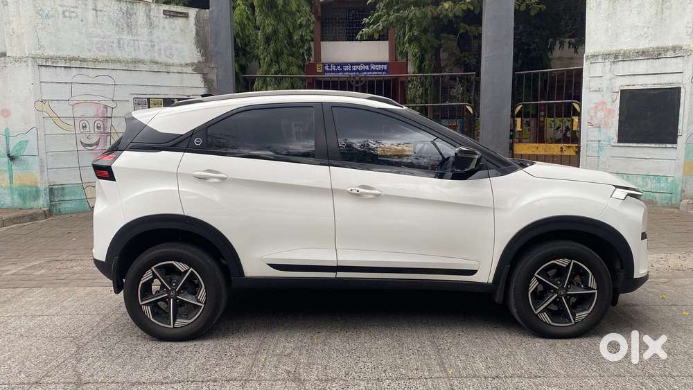 Tata Nexon Creative 1.2 Revotron Petrol 6 Amt, 2023, Petrol