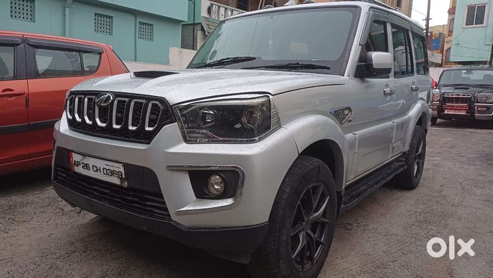 Mahindra Scorpio 2.2 S7 7 Str, 2018, Diesel