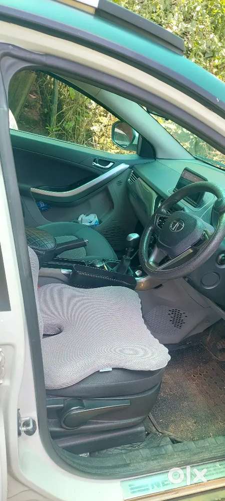Tata Nexon 2017 Petrol