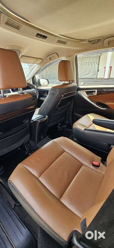 Toyota Innova Crysta 2.8 Zx At, 2020, Diesel