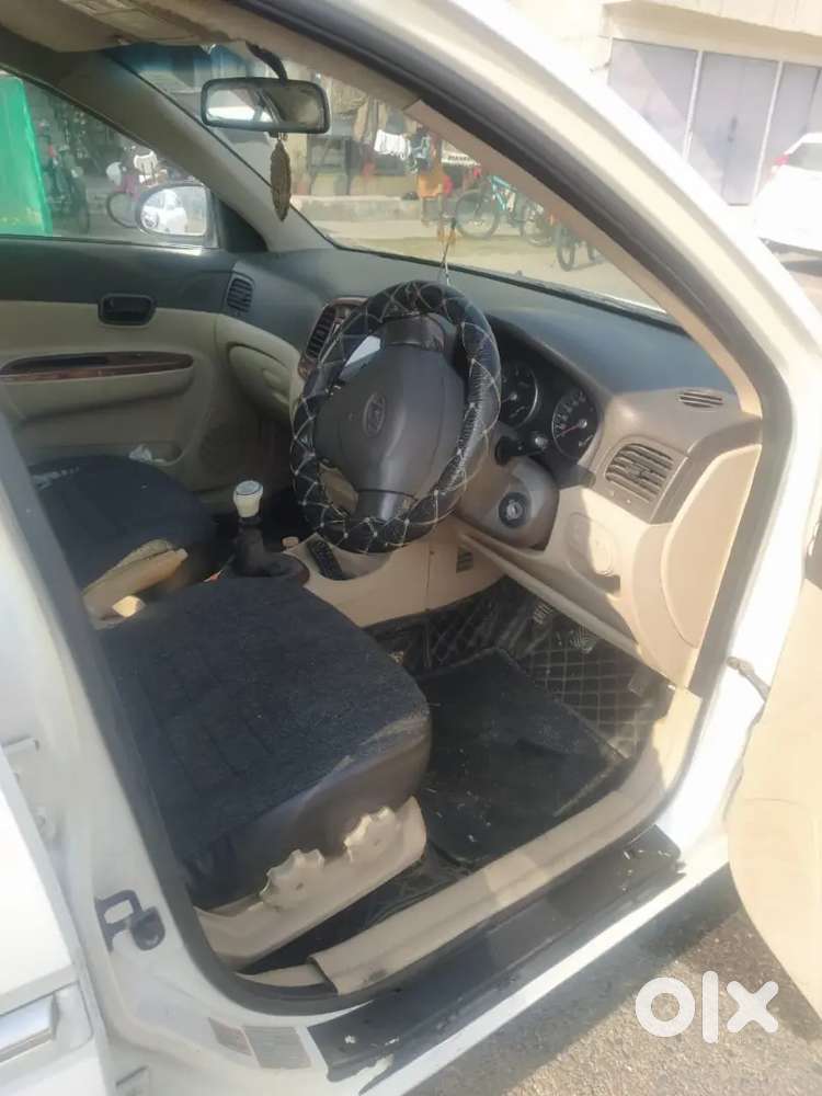 Hyundai Verna 2010 Diesel 150000 Km Driven Passing 2030