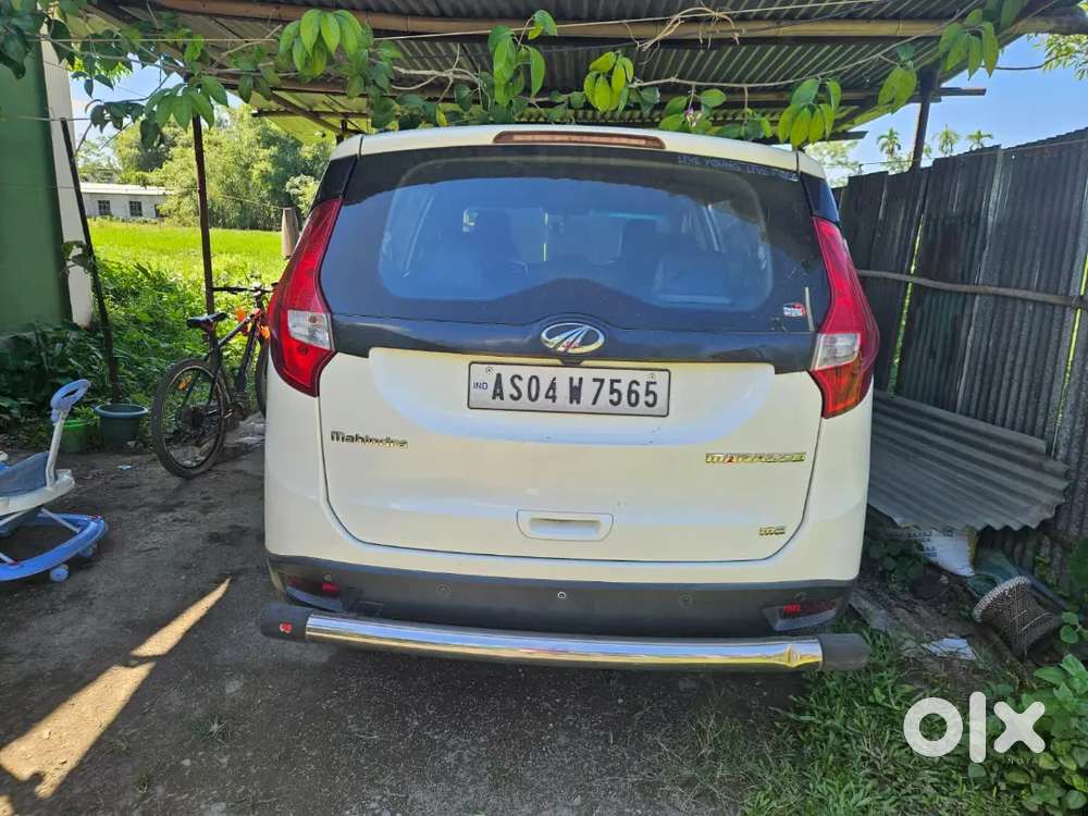 Mahindra Marazzo Diesel 2019