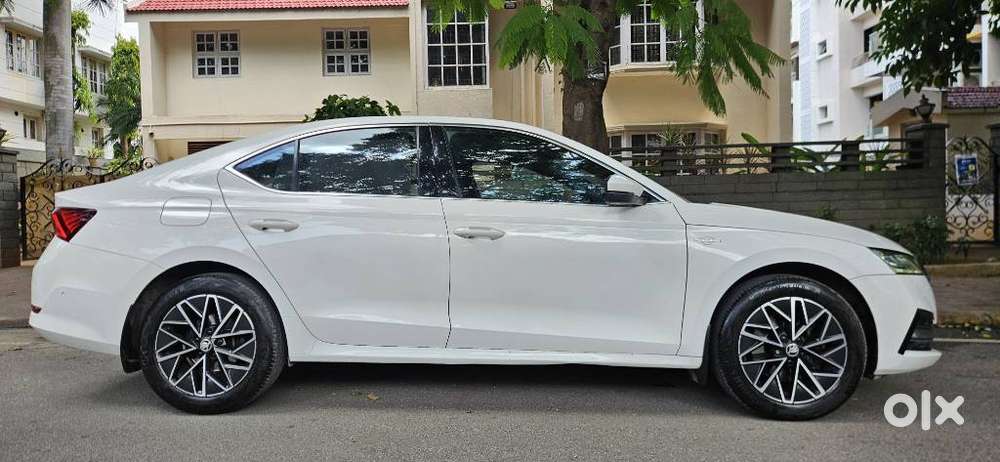 Skoda Octavia 2.0 L K Tsi At, 2021, Petrol
