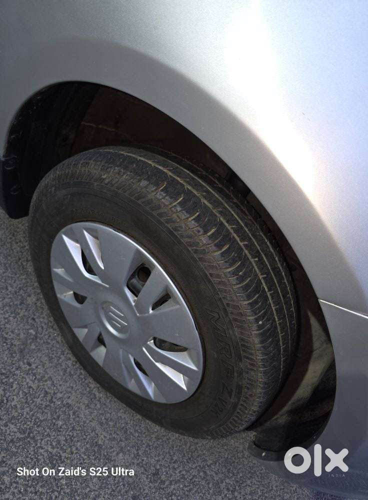 Maruti Suzuki Swift Vxi, 2014, Petrol