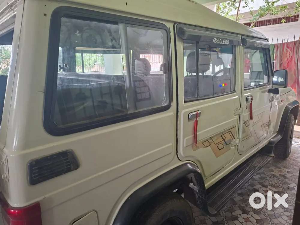 Mahindra Bolero 2.5 Lx 13