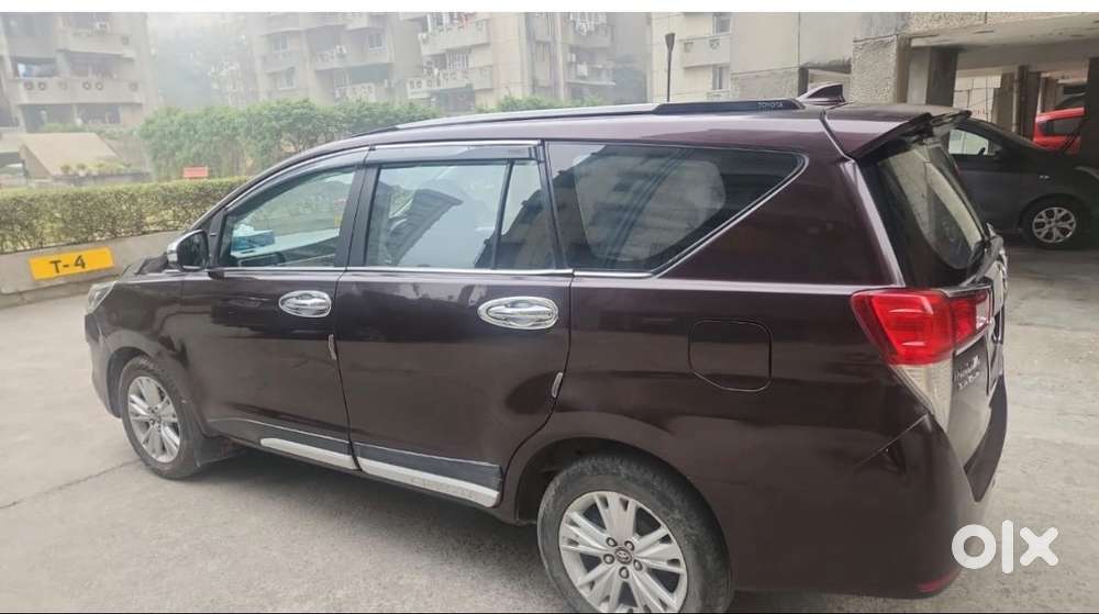 Toyota Crysta Top Model 2016