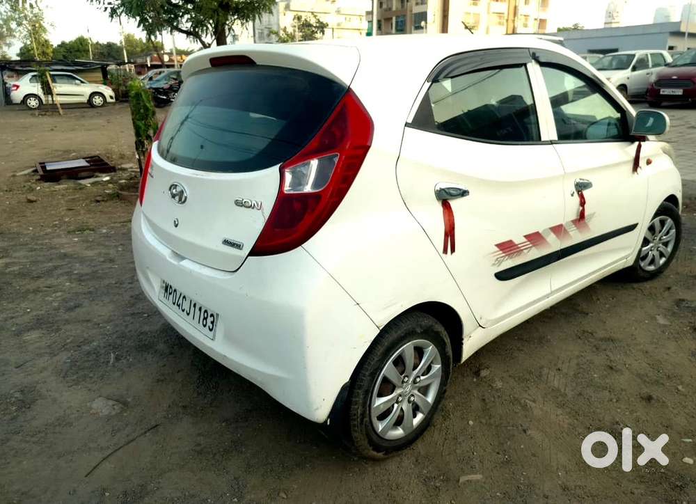 Hyundai Eon 2012 Petrol Well Maintained