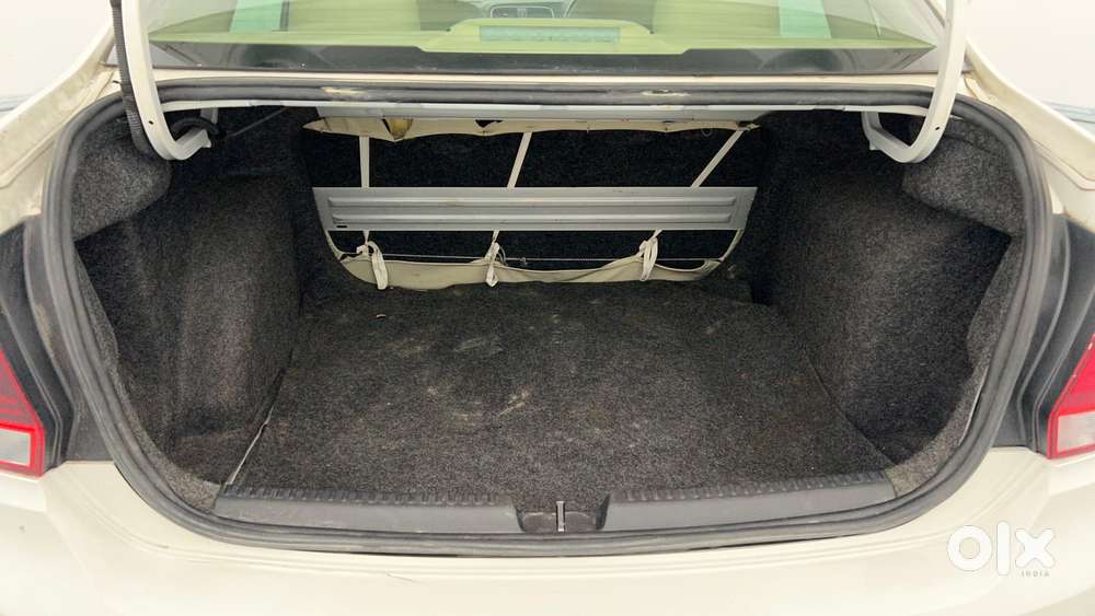 Volkswagen Vento 1.6 Highline, 2021, Petrol