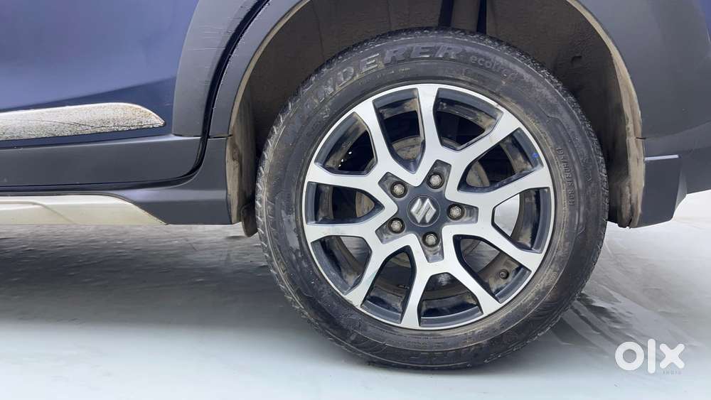 Maruti Suzuki Xl6 1.5 Alpha Mt, 2022, Petrol