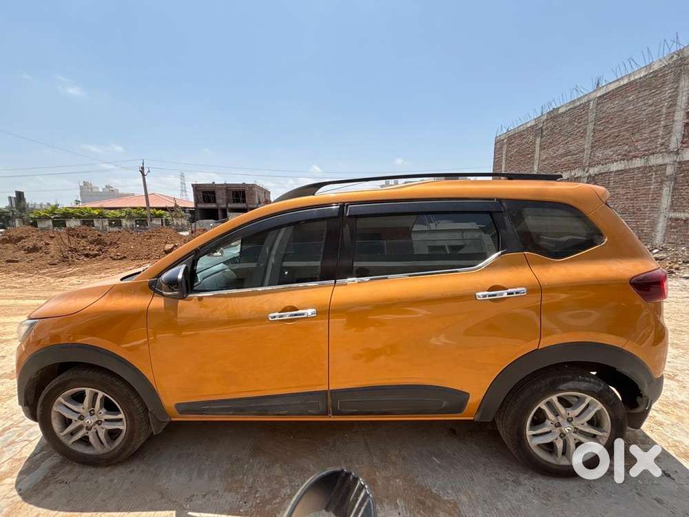 Renault Triber 2022 Petrol Well Maintained