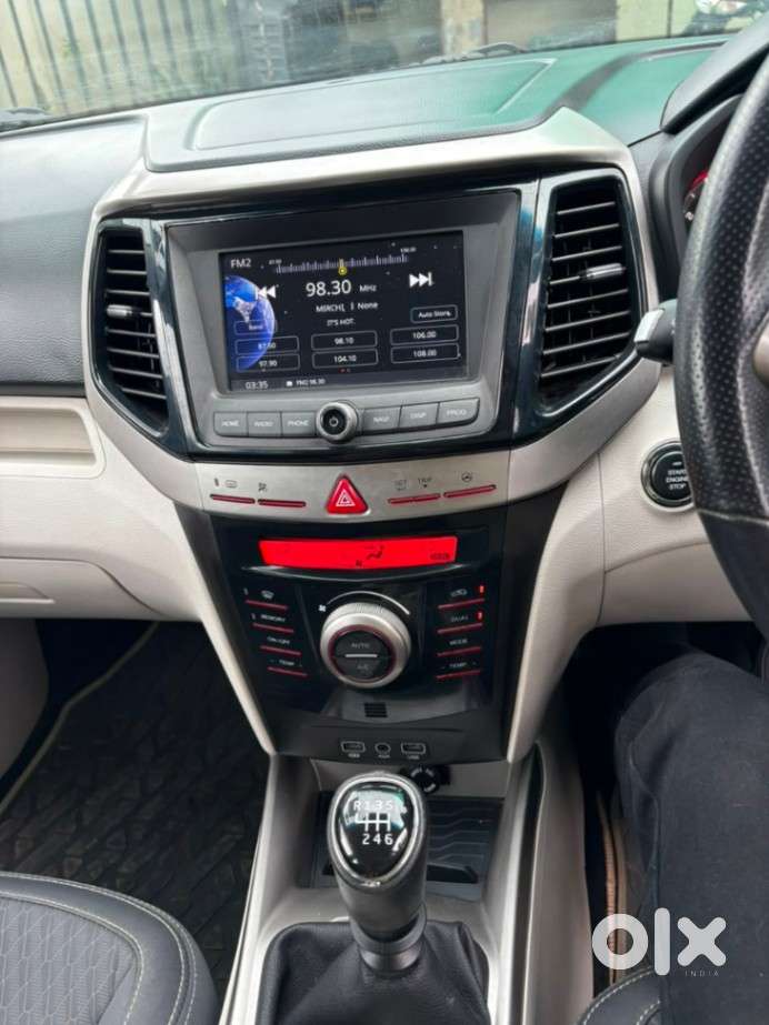 Mahindra Xuv300 W8, 2019, Petrol