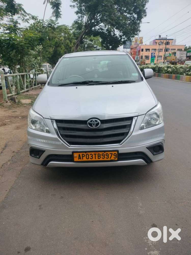 Toyota Innova 2.5 G (diesel) 8 Seater, 2014, Diesel