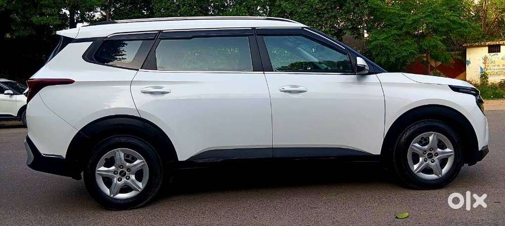 Kia Carens 1.5 Prestige 7 Str, 2023, Petrol