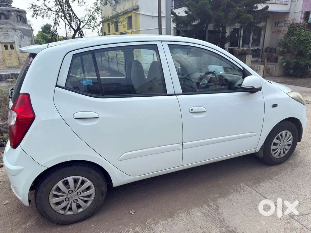 Hyundai I10 Sportz Petrol 2013