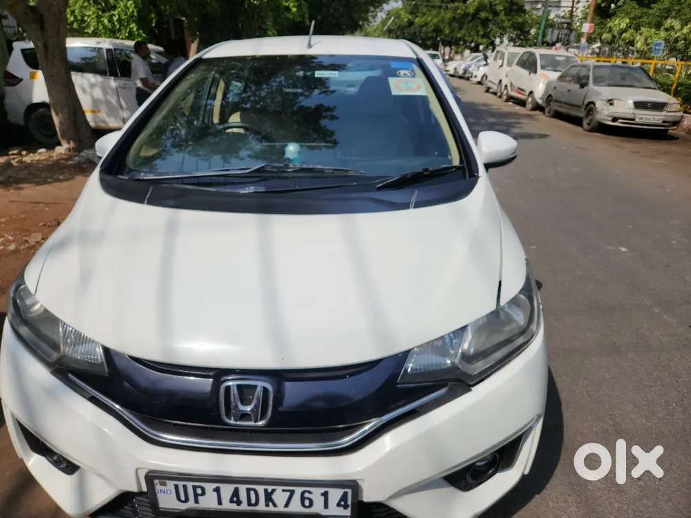 Honda Jazz 2017 Cng & Hybrids 98000 Km Driven