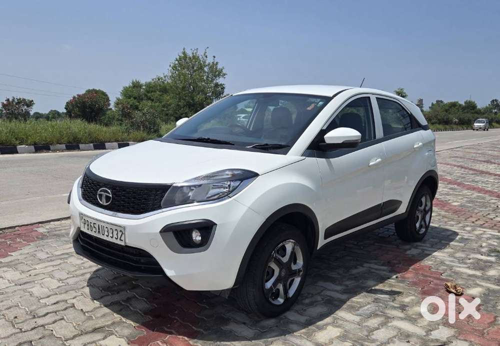 Tata Nexon 1.2 Revotron Xm (s), 2019, Diesel