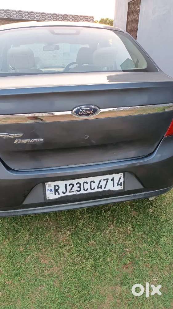 Ford Aspire Titanium Blu 2019