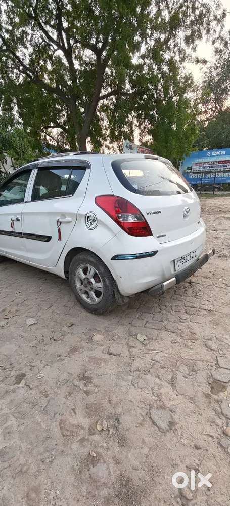 Hyundai I20 2012 Diesel Well Maintained No Problem In Car