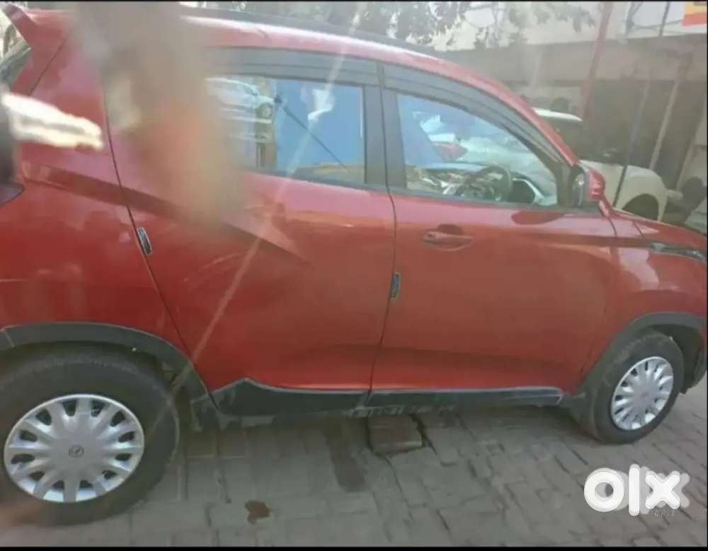 Mahindra Kuv100 Nxt 2016