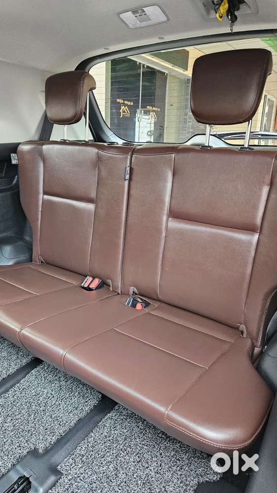 Toyota Innova Hycross 2.0 Zx (o) Hybrid 7 Str, 2026, Petrol