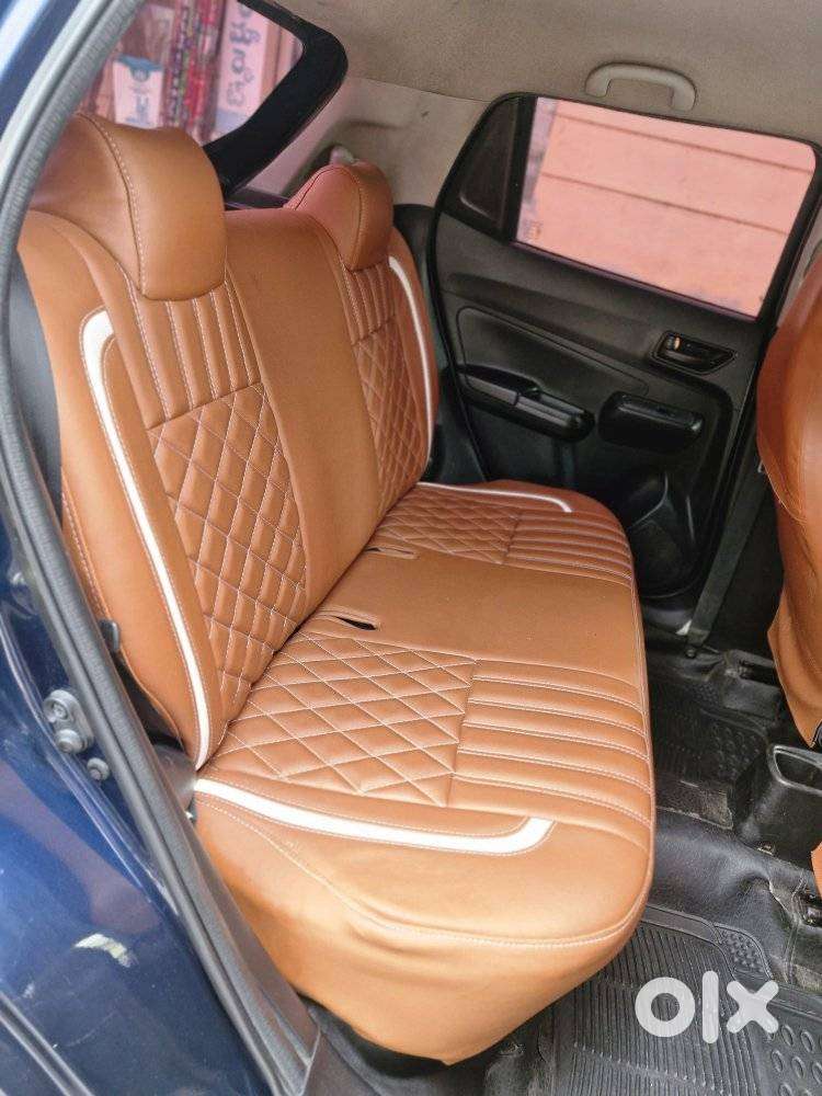 Maruti Suzuki Swift 1.2 Lxi (o), 2022, Petrol