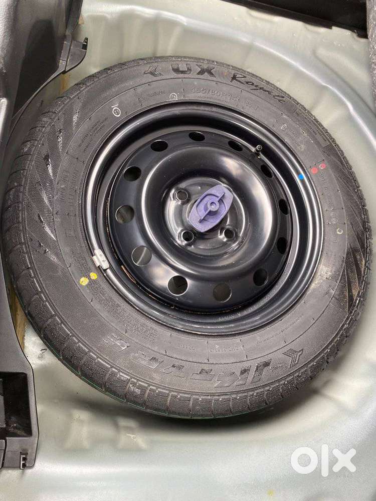 Maruti Suzuki Swift Amt Vxi, 2022, Petrol