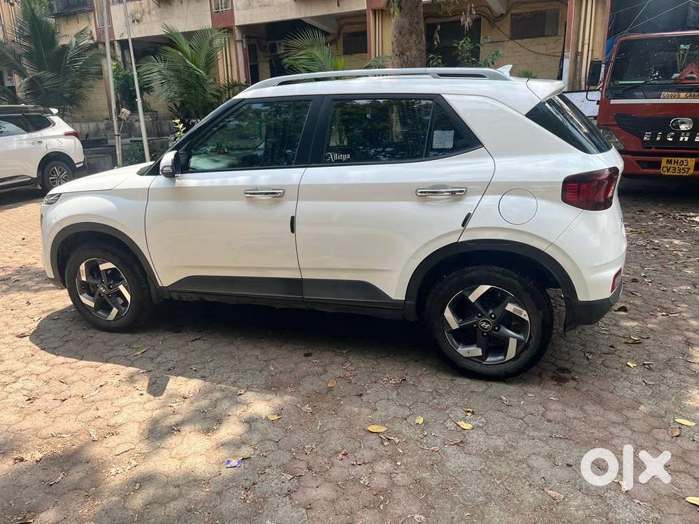 Hyundai Venue 2021 Petrol Automatic , Well Condition