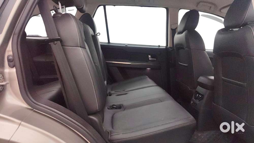 Tata Hexa 2.2 Xta 4x2 7 Str, 2019, Diesel