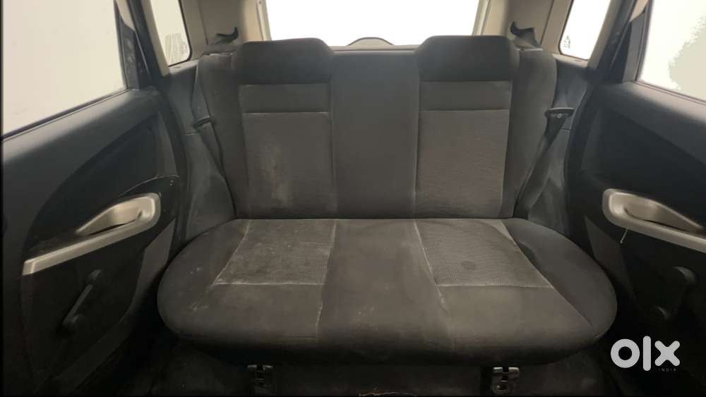 Ford Figo 2010-2012 Petrol Zxi, 2015, Petrol