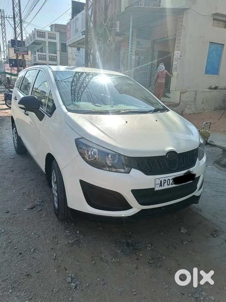 Mahindra Marazzo 2018 Diesel 56000 Km Driven