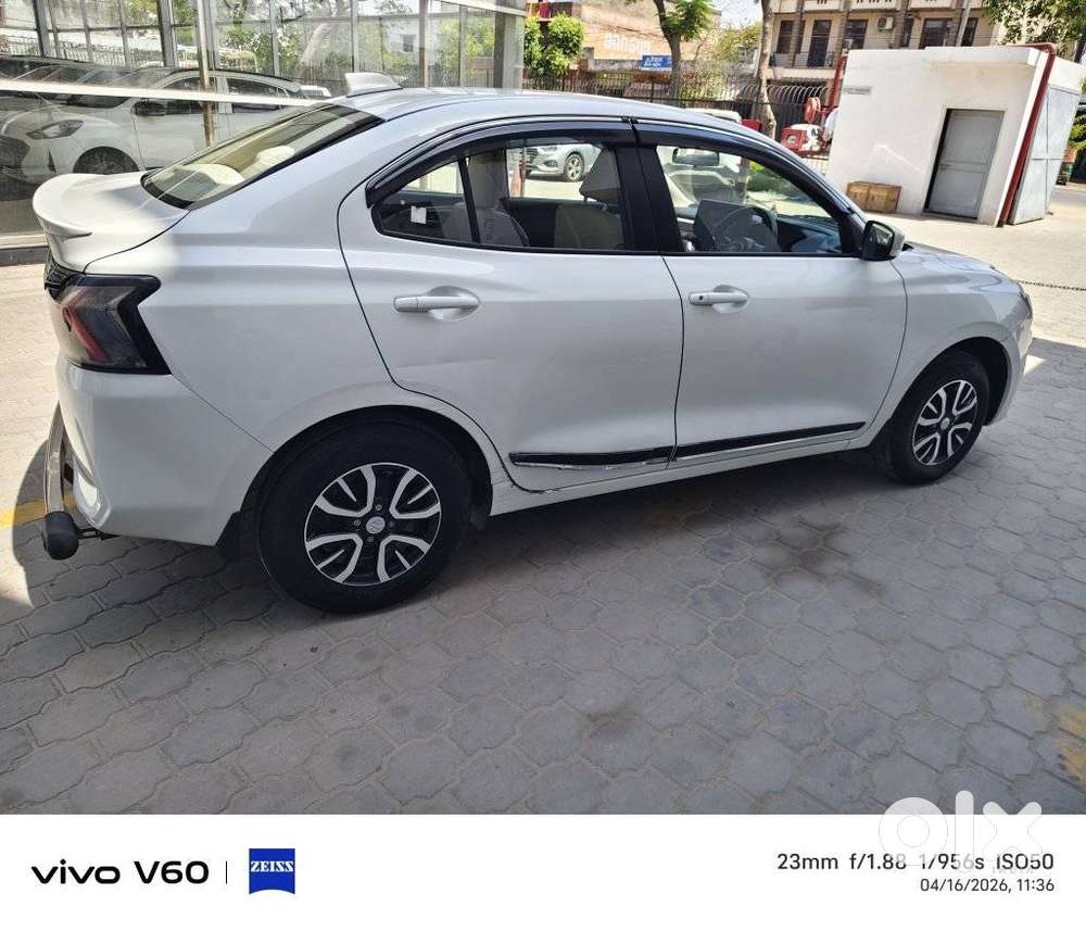 Maruti Suzuki Dzire 1.2 Vxi, 2025, Petrol