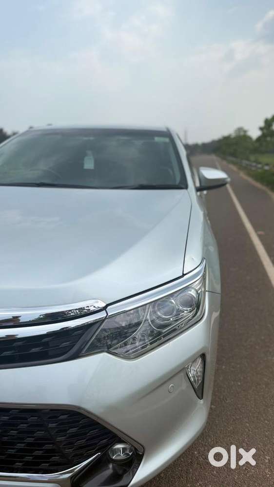 Toyota Camry 2018 Petrol Hybrid 57000 Km Driven