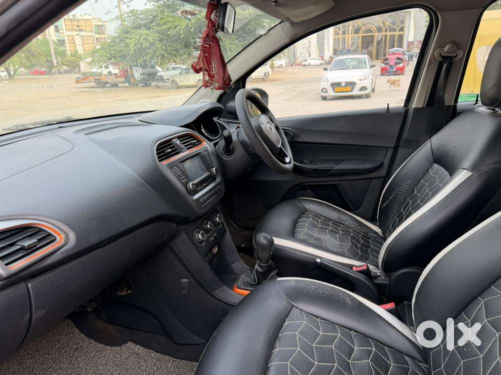 Tata Tiago Xz Opt, 2018, Petrol