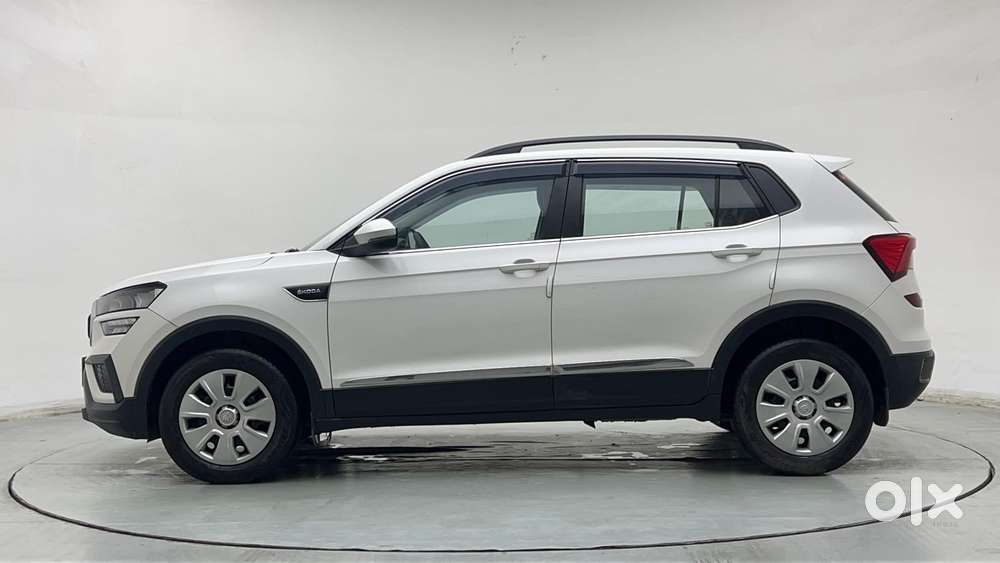Skoda Kushaq Active 1.0 Tsi Mt, 2022, Petrol