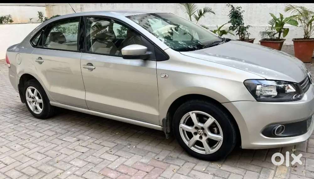 Volkswagen Vento Celeste 2012 Highline