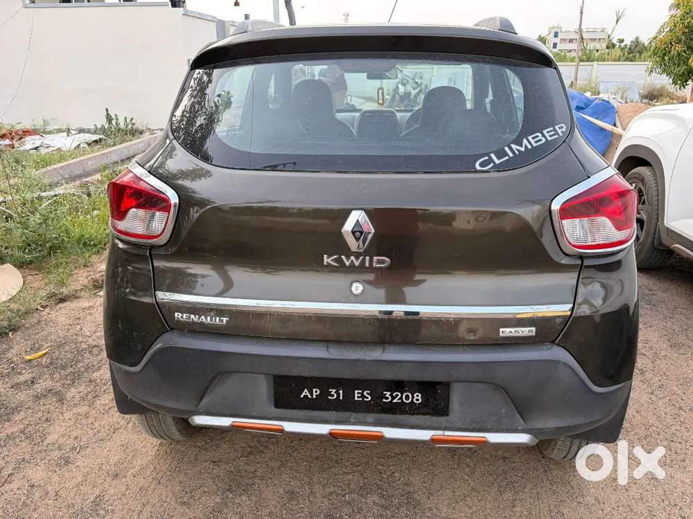 Renault Kwid 2018 Petrol Well Maintained