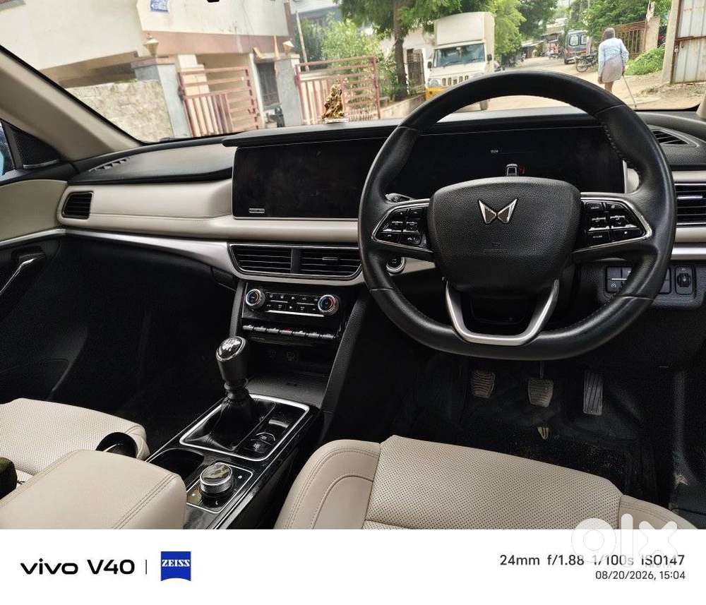 Mahindra Xuv700 2.2 Ax 7 Diesel Mt Luxury Pack Str, 2024, Diesel