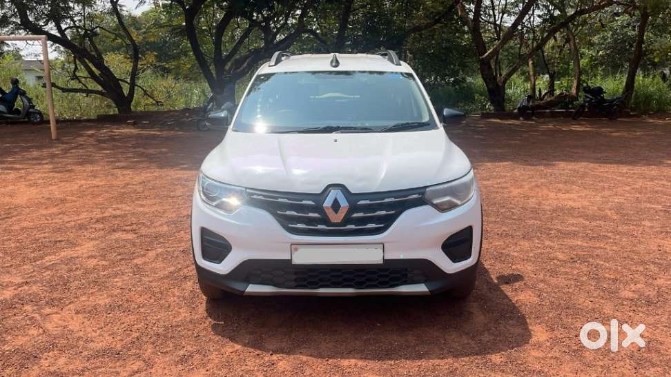 Renault Triber Rxt, 2023, Petrol