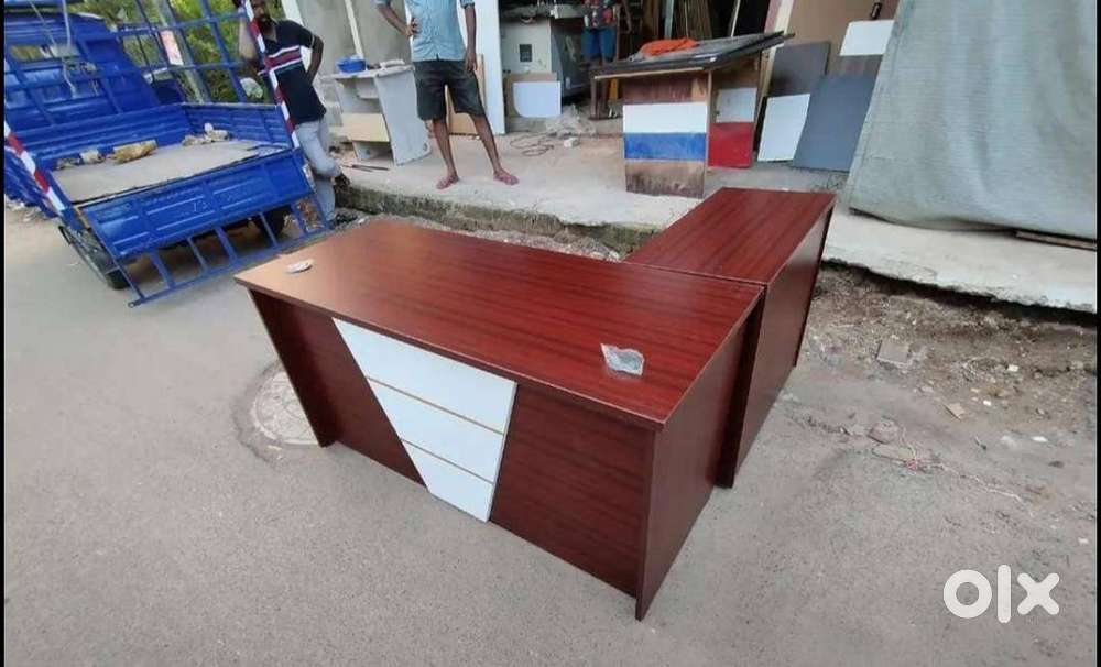 Wall net color reception tables available and chair Home Decor