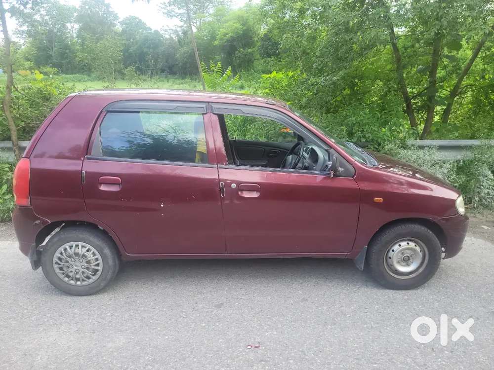 Car Good Condition 2010 Model H 5 Saal Bada Rake H Car Ache H