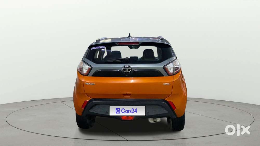 Tata Nexon 1.2 Revotron Xza Plus Dualtone, 2018, Petrol