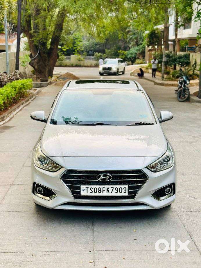 Hyundai Verna 1.6 Sx (o) Vtvt At, 2017