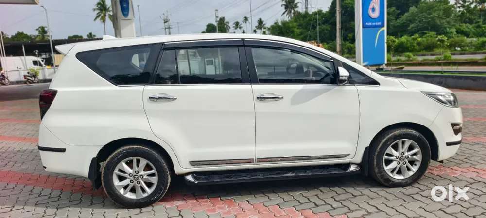 Toyota Innova Crysta 2018 Diesel 218500 Km Driven Good Condition