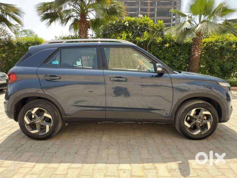 Hyundai Venue 2020 Petrol Good Condition