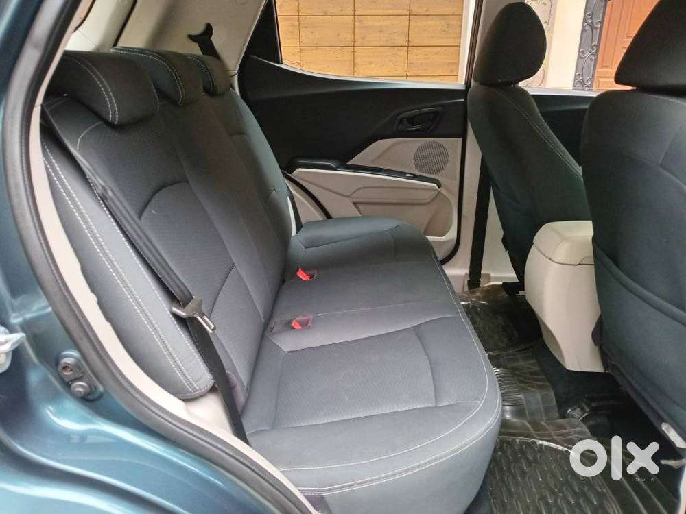 Mahindra Xuv300 W6, 2019, Petrol